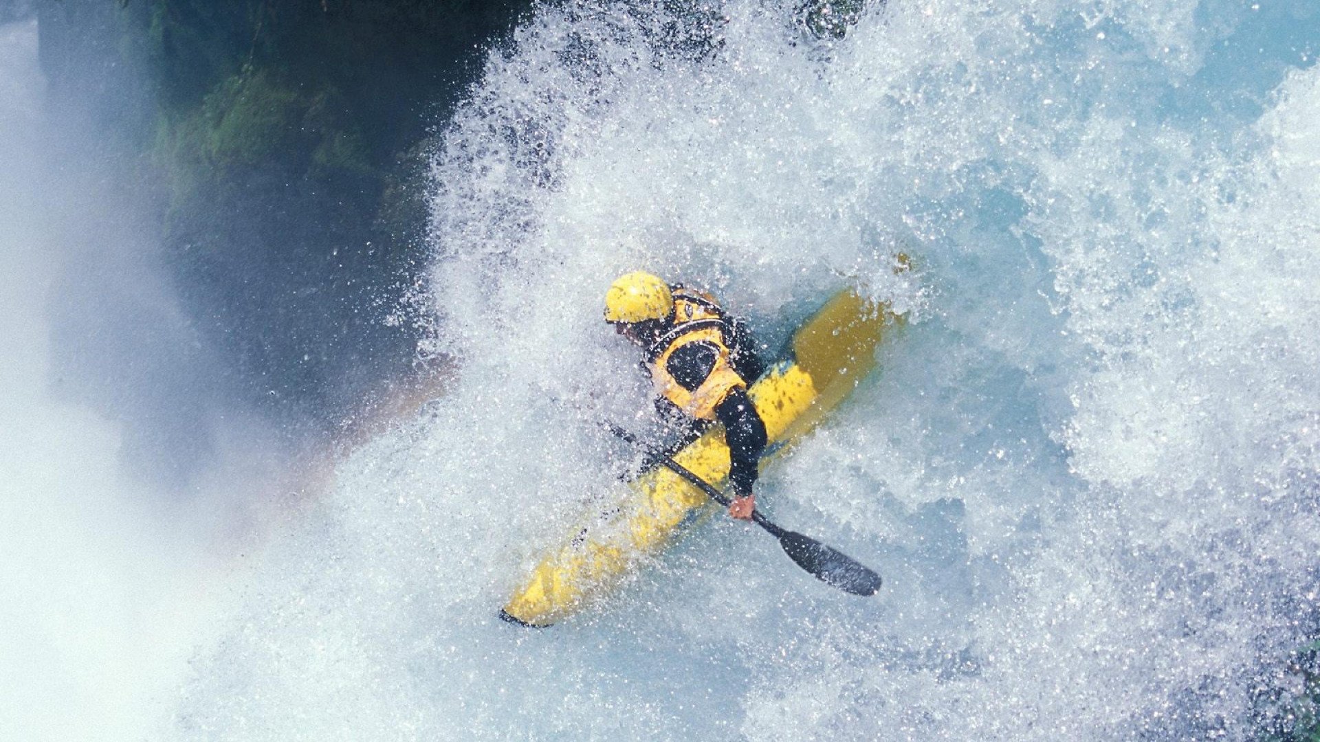 高校体育专业课程体系优化与改革，国内高校体育课程现状